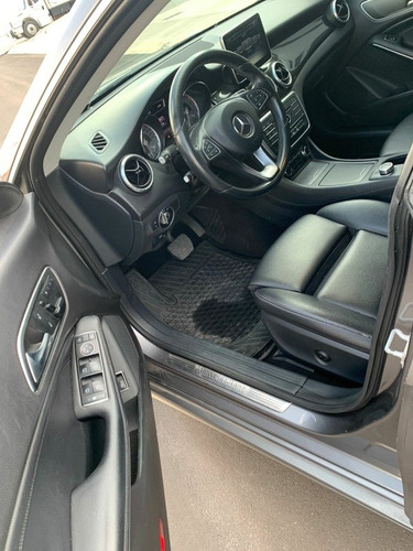 Imagen 9 de 15 de Mercedes-benz Clase Cla 1.6 200 Cgi Sport At 2016