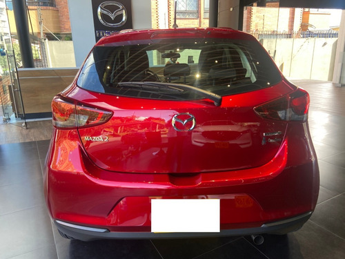 Imagen 6 de 15 de Mazda 2 Hb Touring At 2024/yr