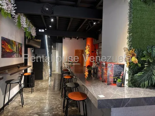 Rent-a-house Vende Fondo De Comercio Bar-restaurante, San Jacinto, Maracay, Estado Aragua, 25-16218 Gf.