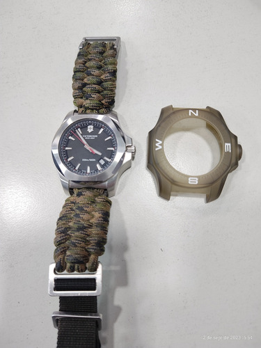 Reloj Victorinox Inox Completo Malla Panacord Bumper Verde Oscuro Plateado Negro (Usado)