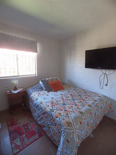 Casa En Venta De 2 Dorm 1 Baño 1 Est En San Pedro De La Paz