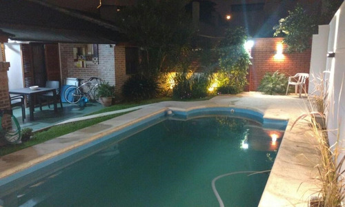 Casa En Venta Ubicado En Ciudad Jardin, Tres De Febrero, G.b.a. Zona Oeste