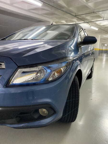 Imagem 2 de 10 de Chevrolet - Prisma 1.4 Lt 8v Flex 4p Automático 2015