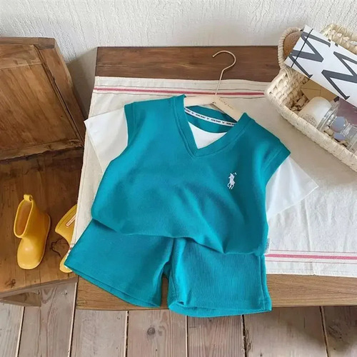 Conjunto De Camiseta Y Pantalones Cortos De Verano Para Niño
