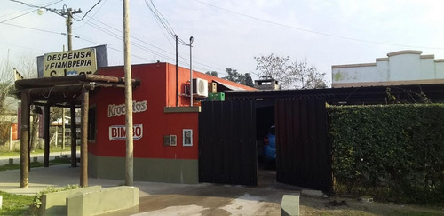 Imagen 3 de 12 de Venta Casa Y Local Totalmente Equipado. En Manzanares Pilar