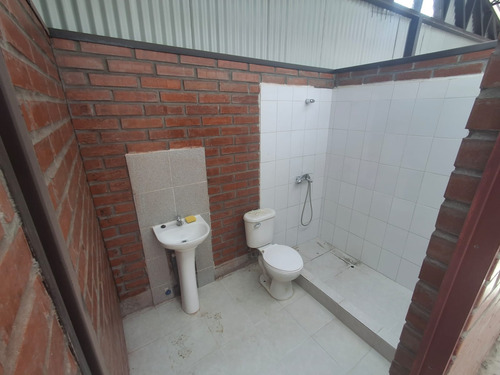 Arriendo Bodega San Bernardo 1 Baño