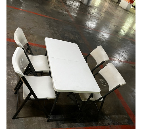 Juego De Sillas Y Mesa Lifetime (Usado)