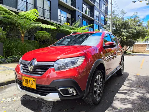 Renault Stepway 1.6 Intense Automática