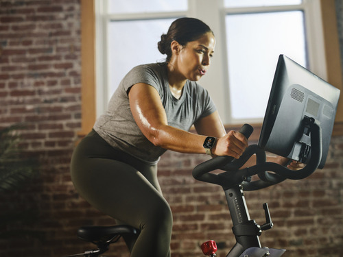 Amazfit Bip 6 Reloj Inteligente De 46 Mm, Batería De 14 Días, Visualización Amoled De 1.97 Pulgadas, Gps Y Mapas Gratuitos, Ai, Llamadas Y Texto Bluetooth, Rastreador De Salud, Fitness Y Sueño, Piedra