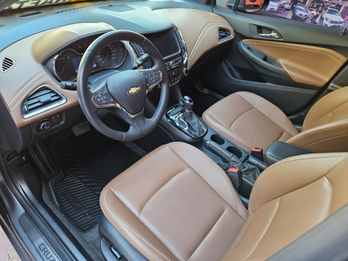 Chevrolet Cruze 1.4 Premier At Sedan