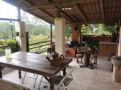 Imagem 16 de 20 de Chácara À Venda Com 101035m² Por R$ 1.500.000,00 - Agudos Do Sul / Pr - Ch0006