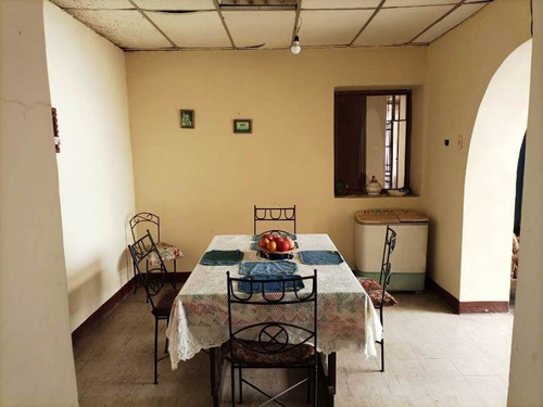 Imagen 5 de 10 de Casa En Venta En El Casco Central De Valencia.