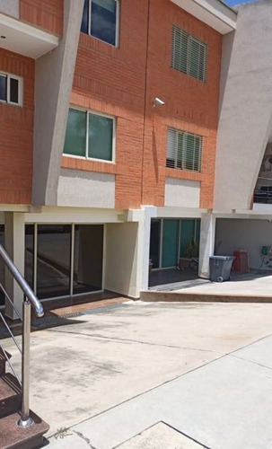 Imagen 1 de 17 de Se Vende Casa 278 M2 En Naguanagua, Valencia