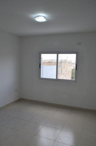 Imagen 5 de 8 de Venta Departamento 2 Ambientes | Lomas Del Mirador (villa Insuperable)