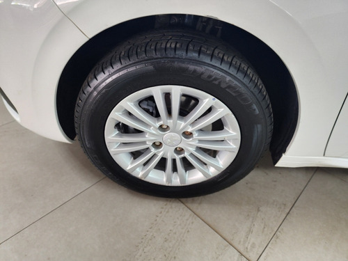 Peugeot 208 1.2 ALLURE 12V FLEX 4P MANUAL