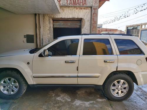 Imagen 2 de 11 de Jeep Grand Cherokee Jeep Grand Cherokee