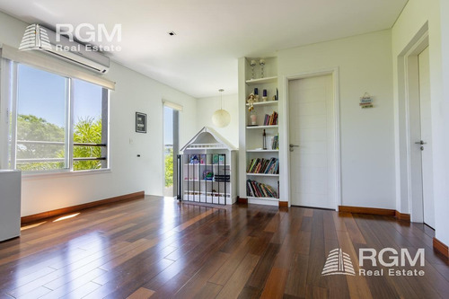 Imagen 26 de 30 de Excelente Casa En Lote Interno En Los Lagos,