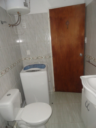 Imagen 8 de 14 de Cómoda Casa A 4 De Playa Para 9 Personas Totalmente Amoblada