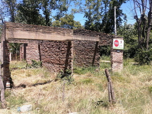 Terreno Con Construccion En Venta | En Esquina | 196 M2 | Gral. Belgrano. Bs.as