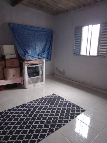 Casa1 São 4 Cômodos Casa2 São Dois Cômodos E 1 Banheiro