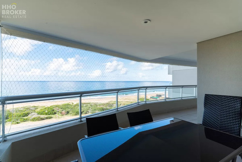 Apartamento En Alquiler Torrelobos, Punta Del Este, Playa Brava.