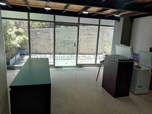 Local Comercial, La Trinidad, Caracas Mls 24-27466