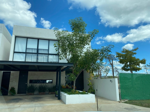 Casa En Venta En Santa Gertrudis Copo, Merida