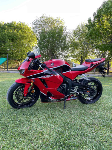 Imagen 1 de 17 de Honda Cbr 600rr