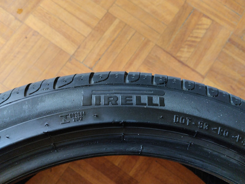 Llanta Pirelli 205 45 R17 Para Gallito Con Chipote Cinturato W (Usado)