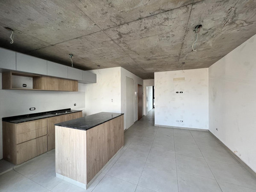 Imagen 1 de 30 de Venta Departamento 2 Amb - Moron Sur (6b)