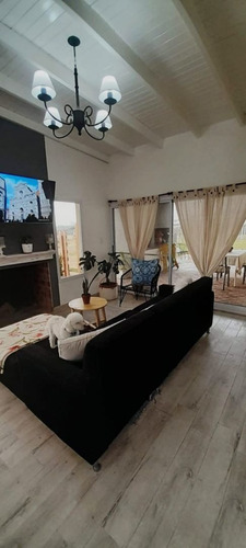 Imagen 12 de 29 de Casa En Venta En San Ramiro - Pilar Del Este