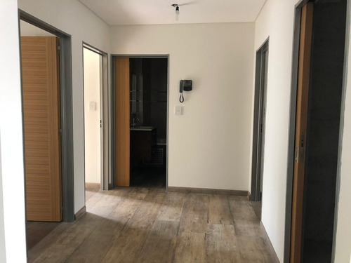 Imagen 6 de 14 de Venta Departamento 4 Ambientes Liniers