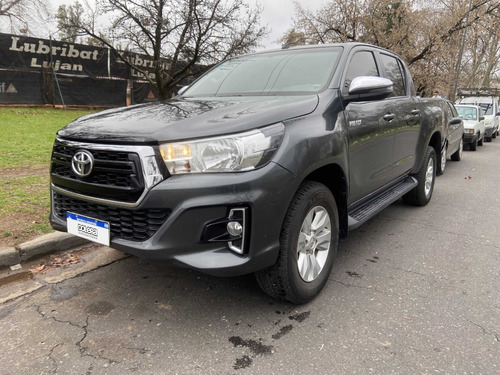 Toyota Hilux 2.8 Cd Sr 177cv 4x4