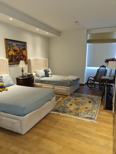 Imagen 7 de 25 de Departamento En Venta En Valle Oriente En San Pedro Garza Ga