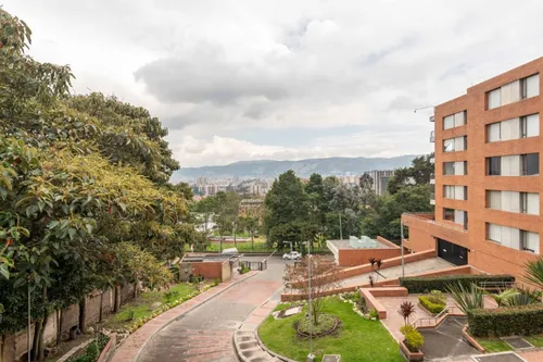 Apartamento En Venta En Cerros De Niza. Cod V22110