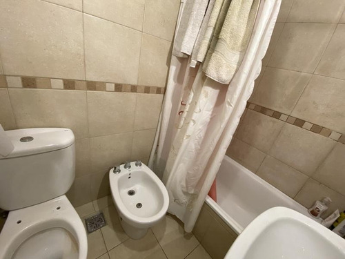 Oportunidad!! Departamento En Venta Tipo Triplex - Centro De Adrogue