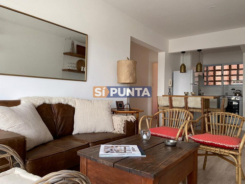 Imagen 8 de 19 de Moderno Apartamento De 2 Dormitorios En Alquiler Frente Al Mar