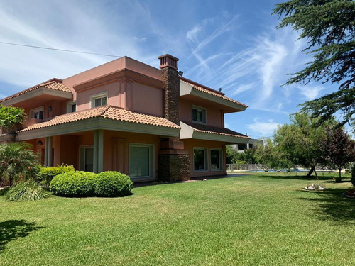 Imagen 7 de 30 de Excelente Casa De 5 Amb C/ Garage Y Pileta - Barrio Privado Juan Grande - Laferrere