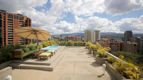 Maravilloso Y Amplio Ph En Venta Con Inmejorable Ubicación Sebucan