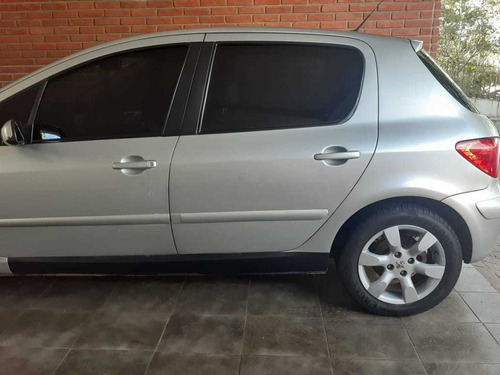Peugeot 307 1.6 Presence Pack Flex 5p 2009