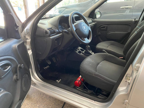 Imagen 10 de 13 de Renault Clio Mio 1.2 Confort 5 Ptas. Año 2016. Unca Mano