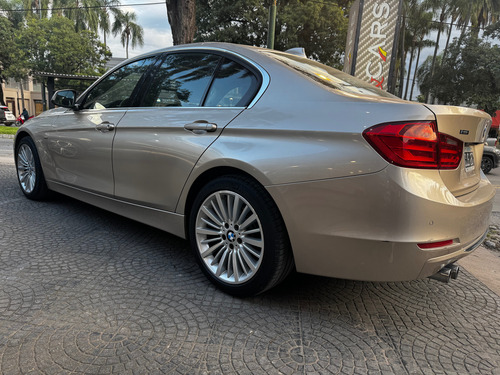 BMW Serie 3 2.0 328i Luxury 245cv