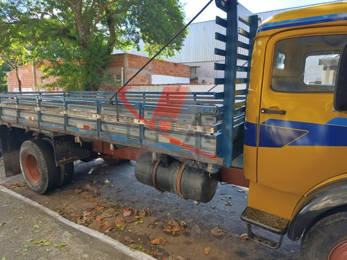 Mercedes Benz 1113 4x2 Com Carroceria