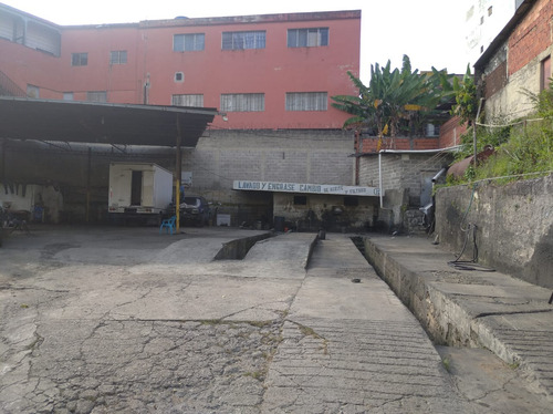 Imagen 12 de 18 de Se Vende Local Fondo De Comercio Maquinarias Y Mobiliario Los Teques