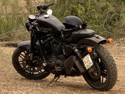Harley Davidson Roadster 1200