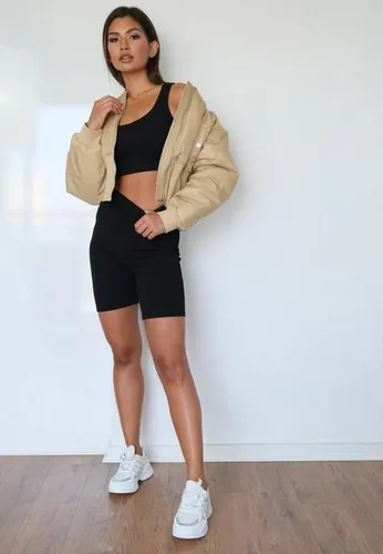 Chaqueta Crop Bomber Con Corsé Elástico De Missguided
