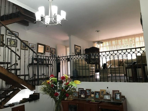 Leandro Manzano Casa En Venta El Hatillo Mls #24-17658 Mb 