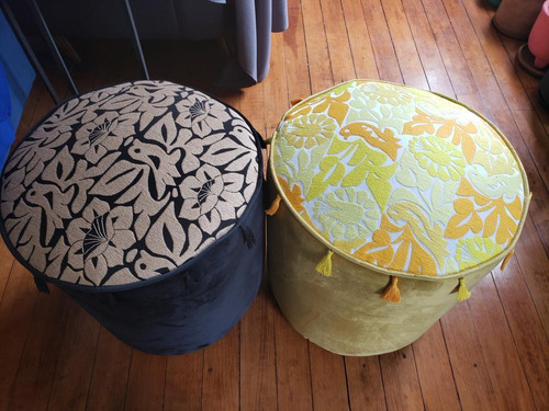Taburete Ottoman Flor De Piña Bordado A Mano.