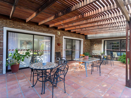 Venta De Casa - Residencial O Clinica