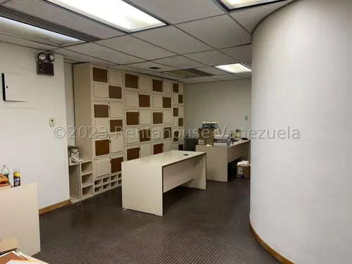 Venta De Oficina En La Urbina